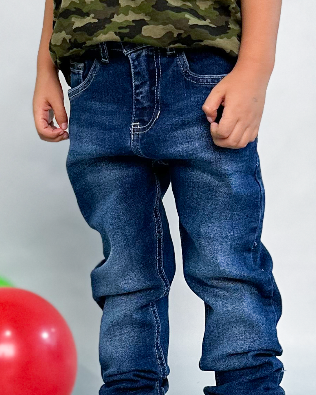 Skinny Niño 150020